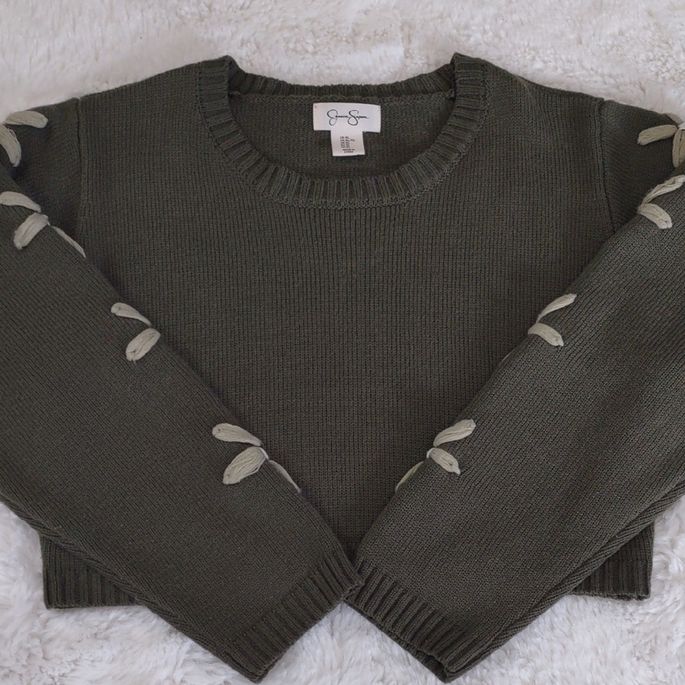 JESSICA SIMPSON, Size XL Green Sweater with Floral Sleeve Design - Picture 14 of 17